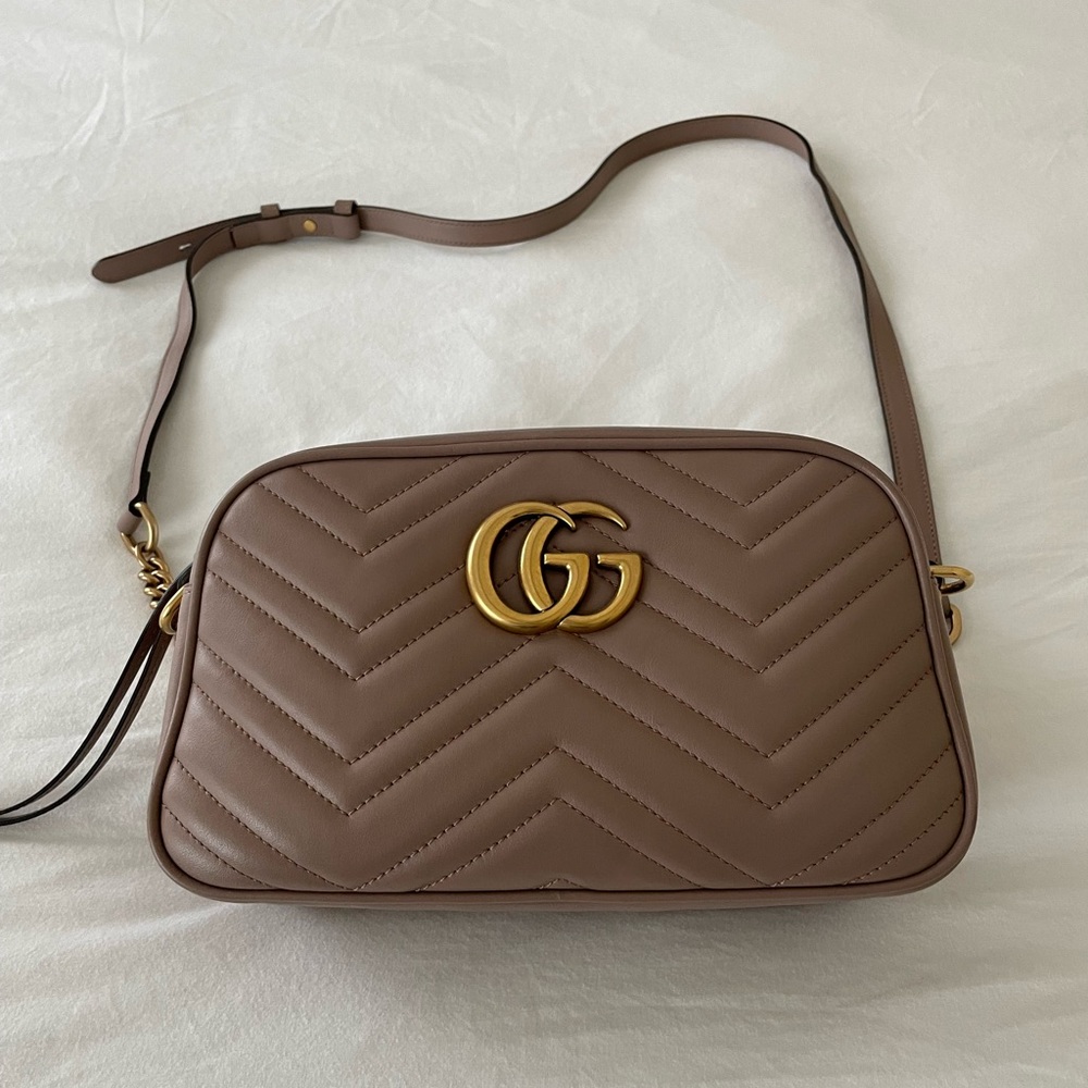 Gucci GG Marmont Small Shoulder Bag